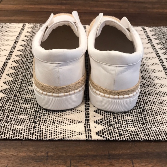 Steve Madden Slip on Shoes - Picture 2 of 5